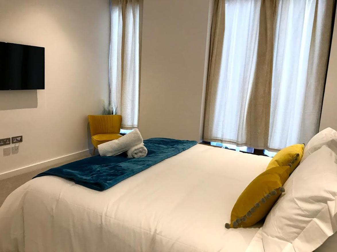 Maplewood Luxurious One-Bed Flat With Free Parking Hotel St Albans Kültér fotó